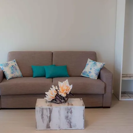 Otel Acquamarina 3*