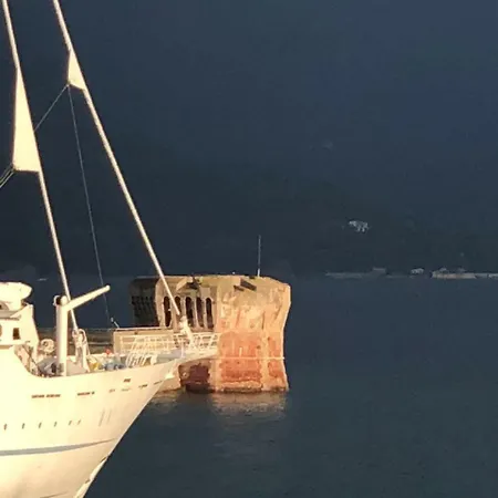 Acquamarina