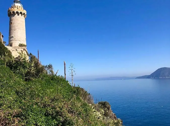 فندق Acquamarina 3*