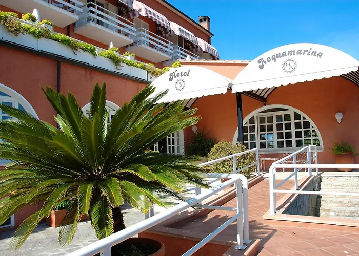 Hotel Acquamarina 3*